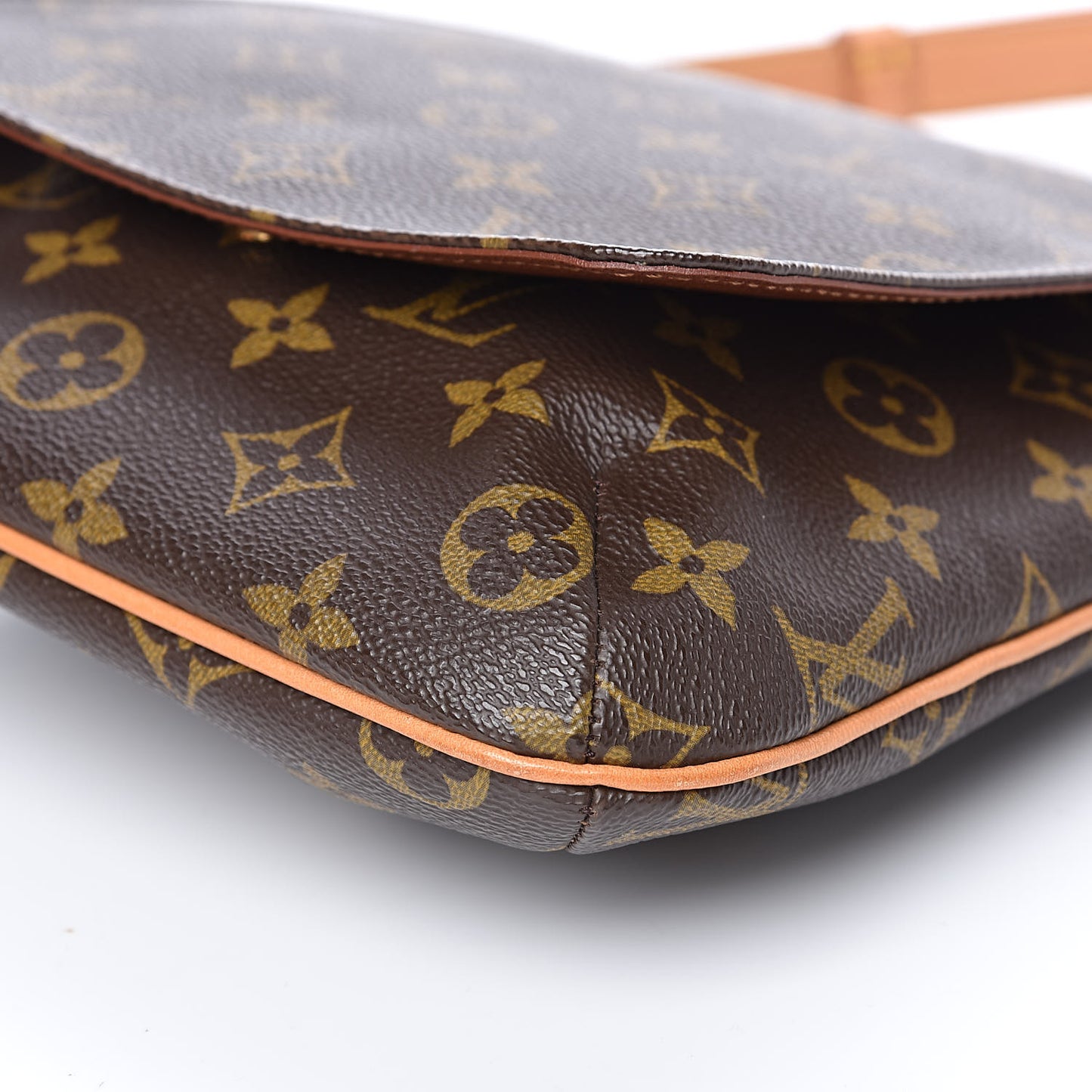 Monogram Musette Salsa