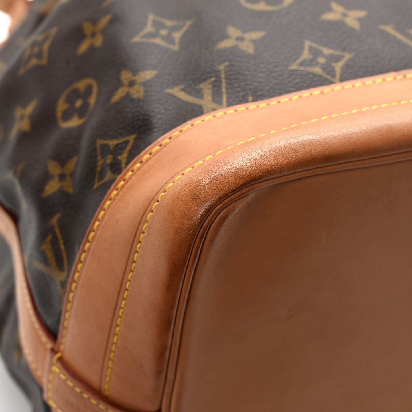 Monogram Noe
