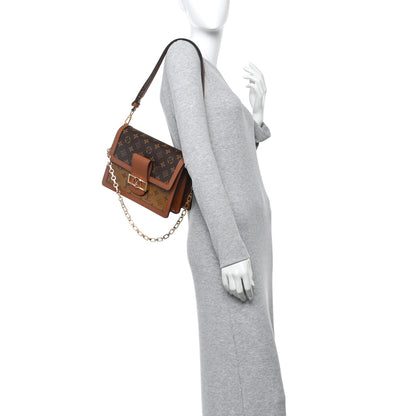 Louis Vuitton Reverse Monogram Dauphine MM 2 of 10