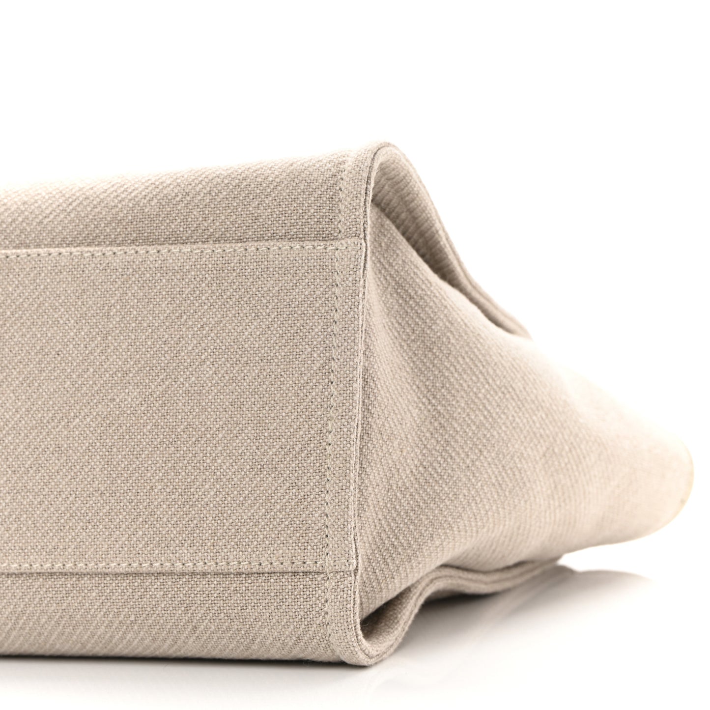 Mixed Fibers Medium Deauville Tote Beige Black