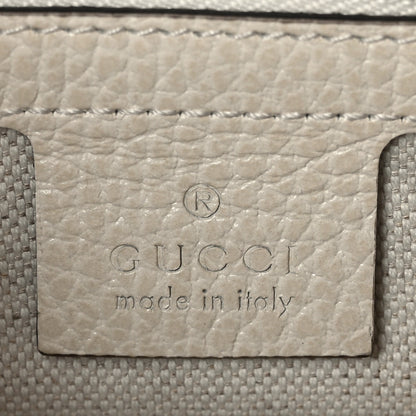 Gucci Grained Calfskin Logo Messenger Bag White 6 of 9