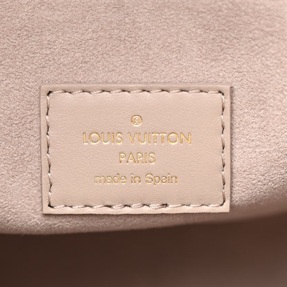 Louis Vuitton Mahina On My Side PM Galet 6 of 10