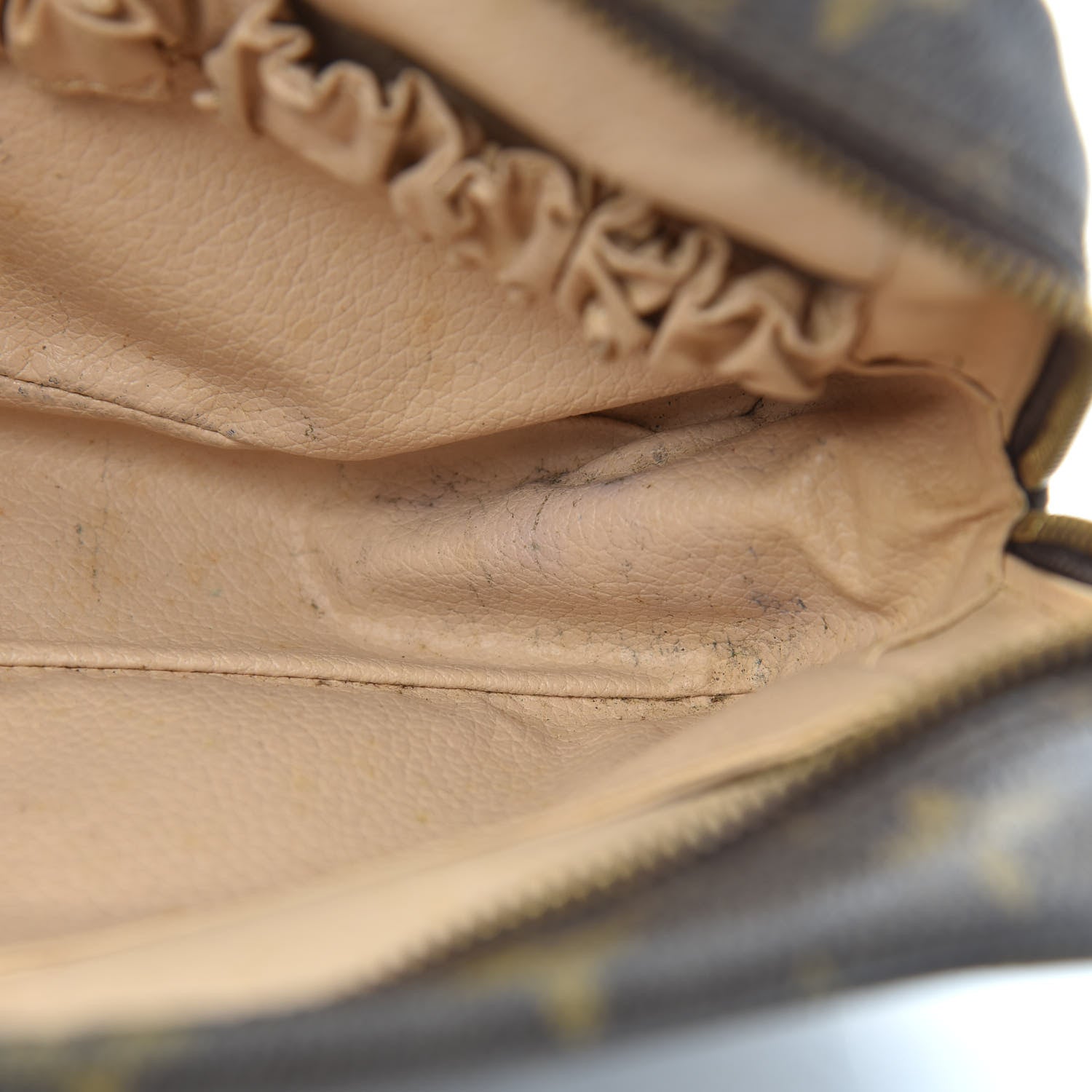 Louis Vuitton Monogram Trousse Toilette 23 11 of 13