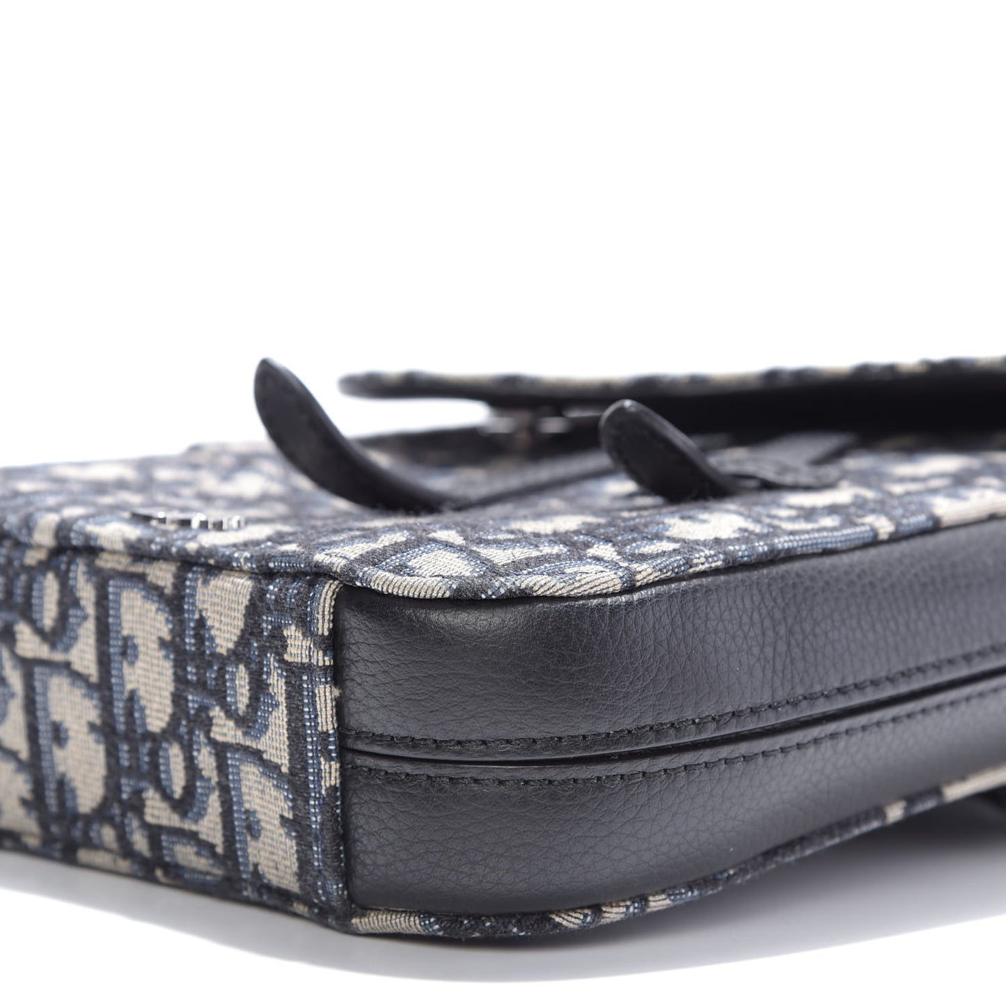 Oblique Saddle Pouch Blue