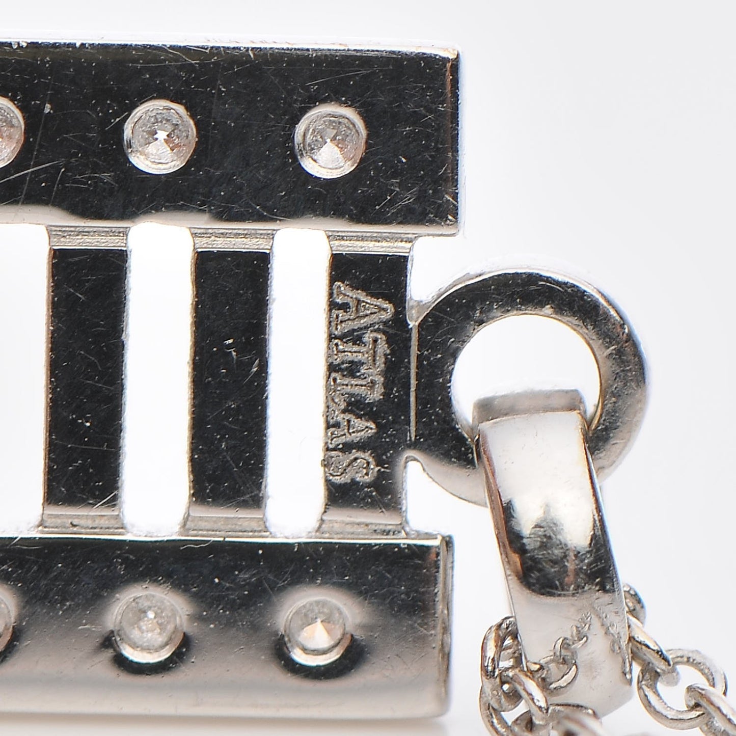 18K White Gold Diamond Atlas Bar Pendant Necklace