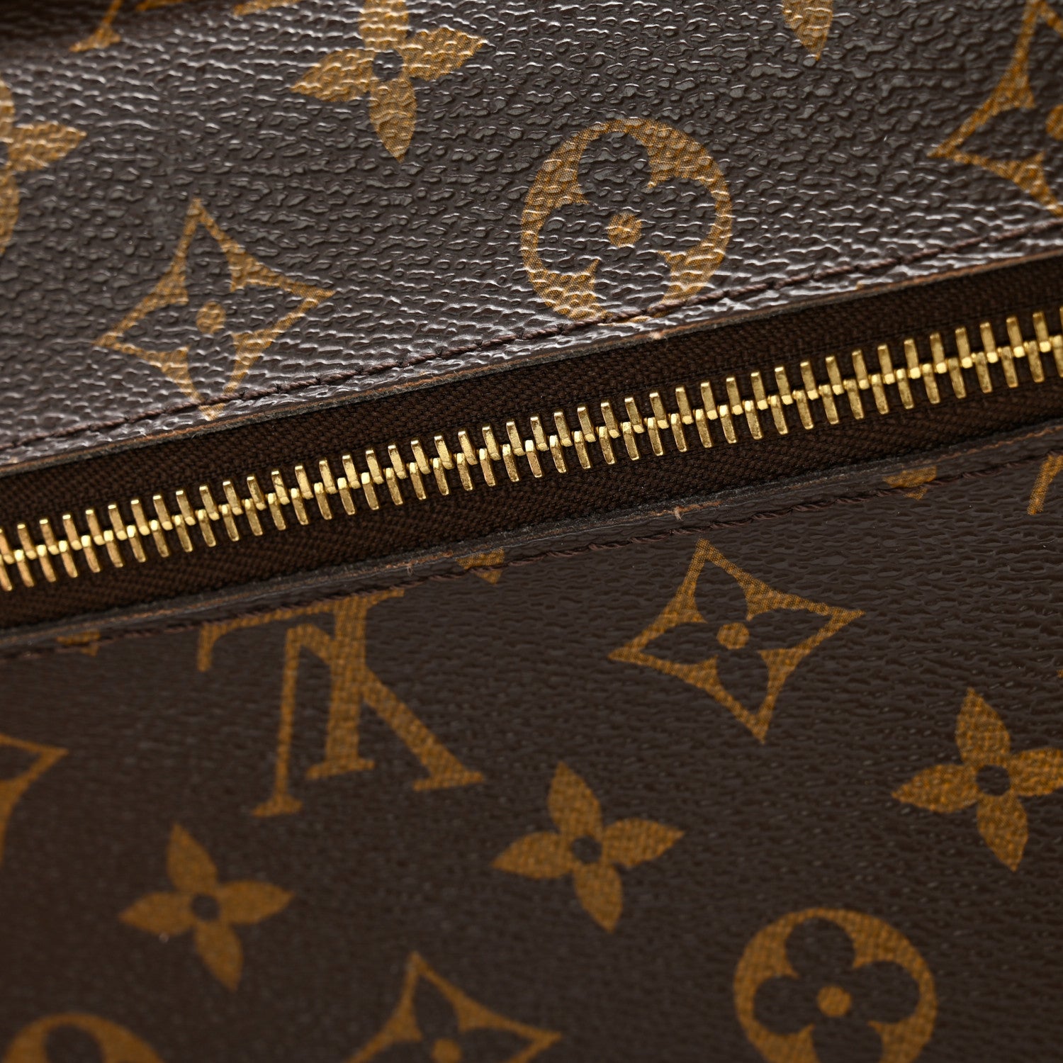 Louis Vuitton Monogram Pochette Metis 13 of 13