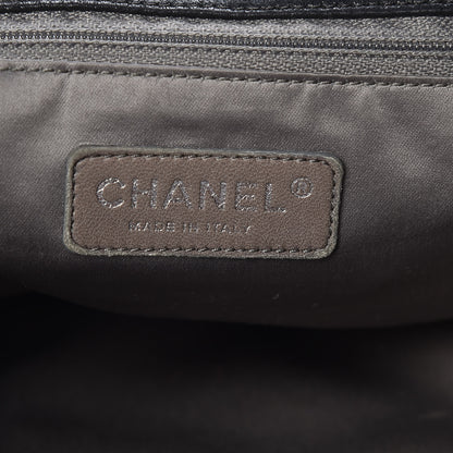 Chanel Iridescent Calfskin Bubble Quilt Hobo Black 6 of 9
