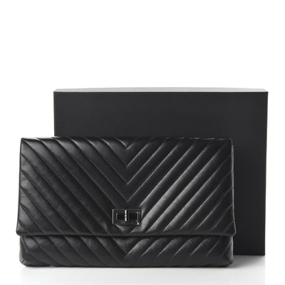 Chanel Aged Calfskin Chevron Quilted Reissue 2.55 Clutch So Black 11 of 11