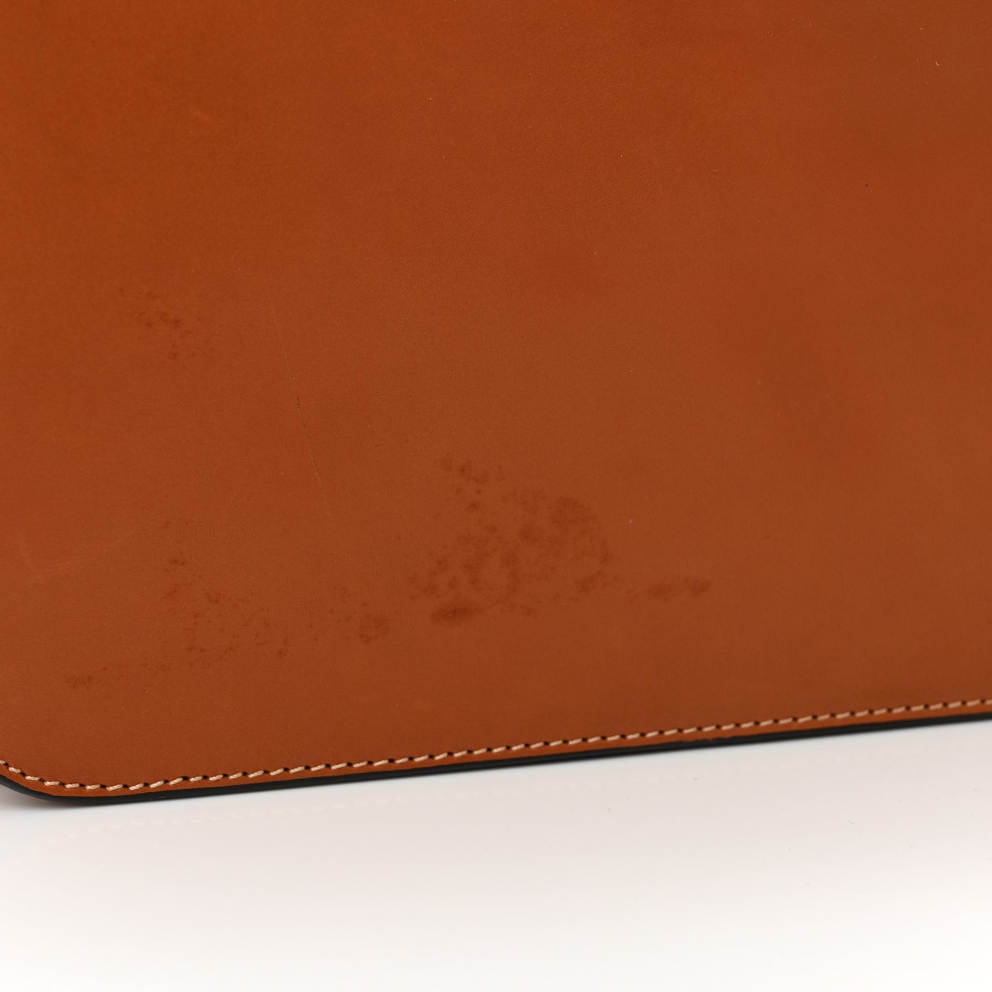 Shiny Calfskin Medium Triomphe Tan
