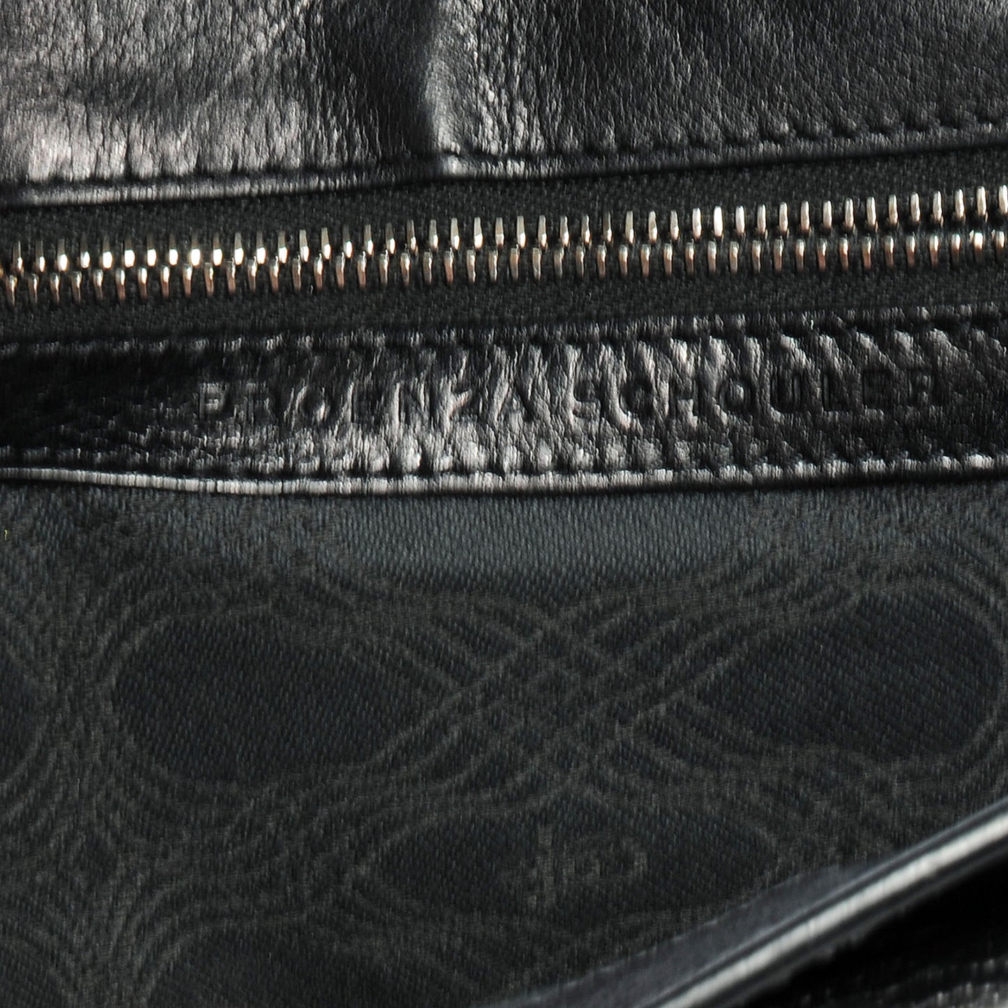 Leather PS11 Classic Shoulder Bag Black