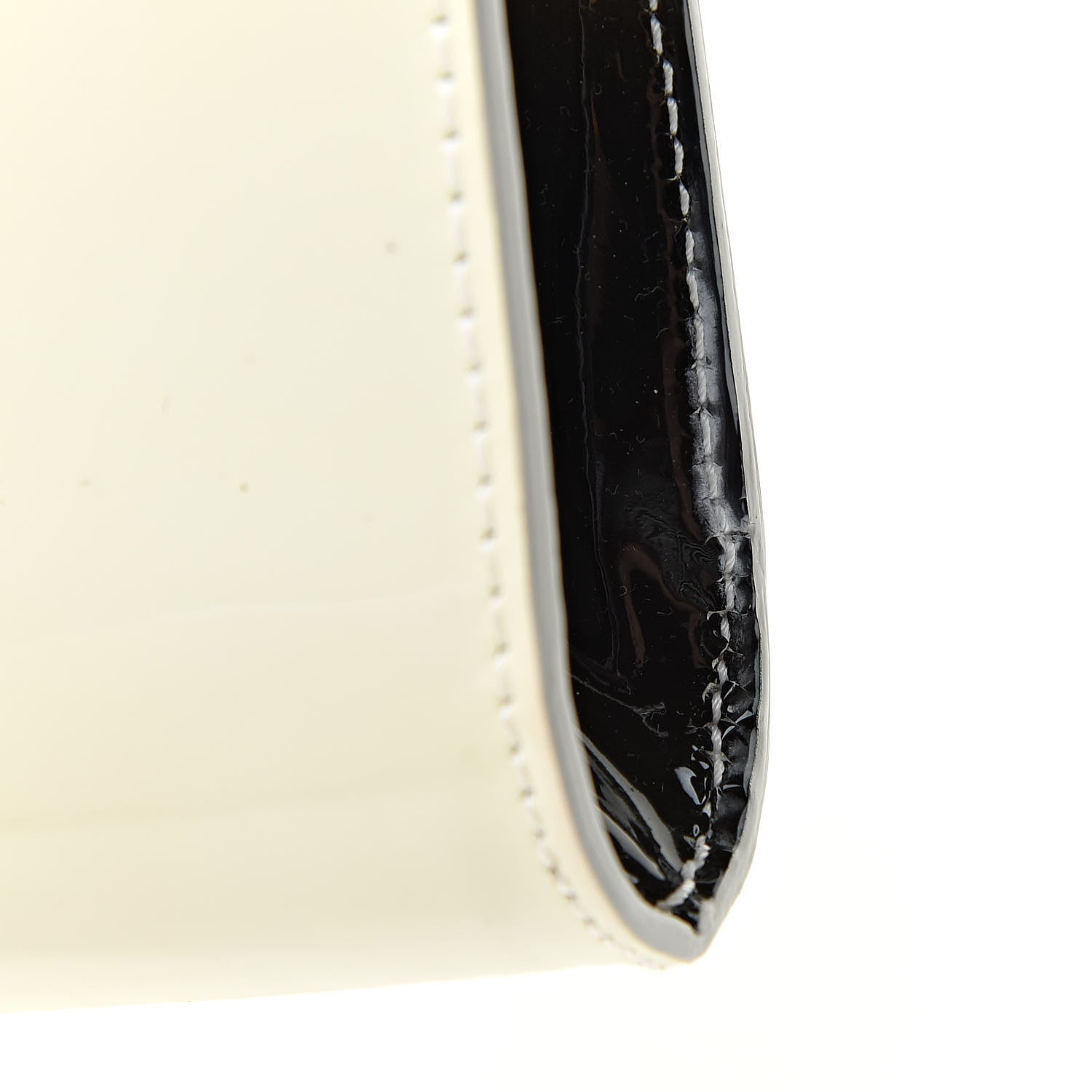 Saint Laurent Patent Calfskin Ombre Monogram Large Belle De Jour Clutch Ivory Black 9 of 10