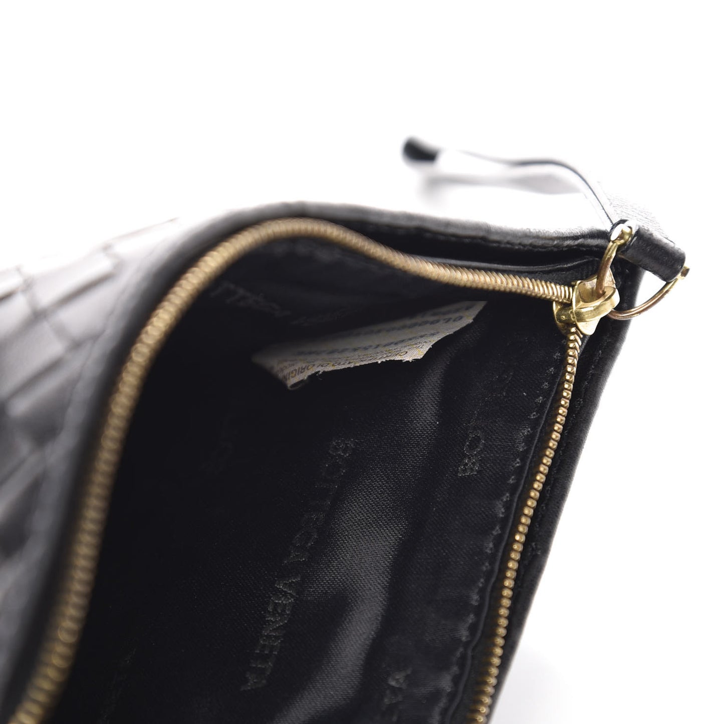 Vitello Intrecciato Pouch Black