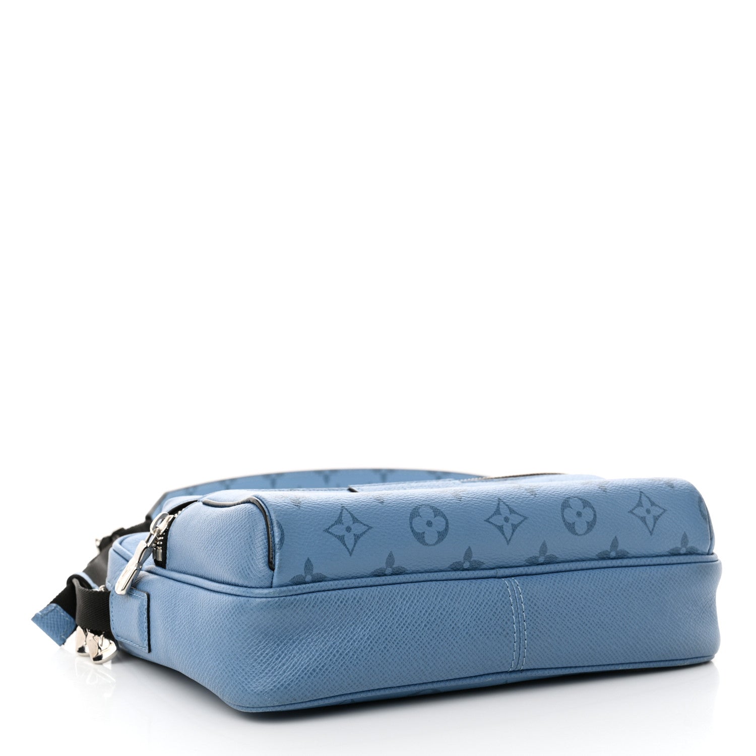 Louis Vuitton Taigarama Outdoor Messenger Denim 4 of 11