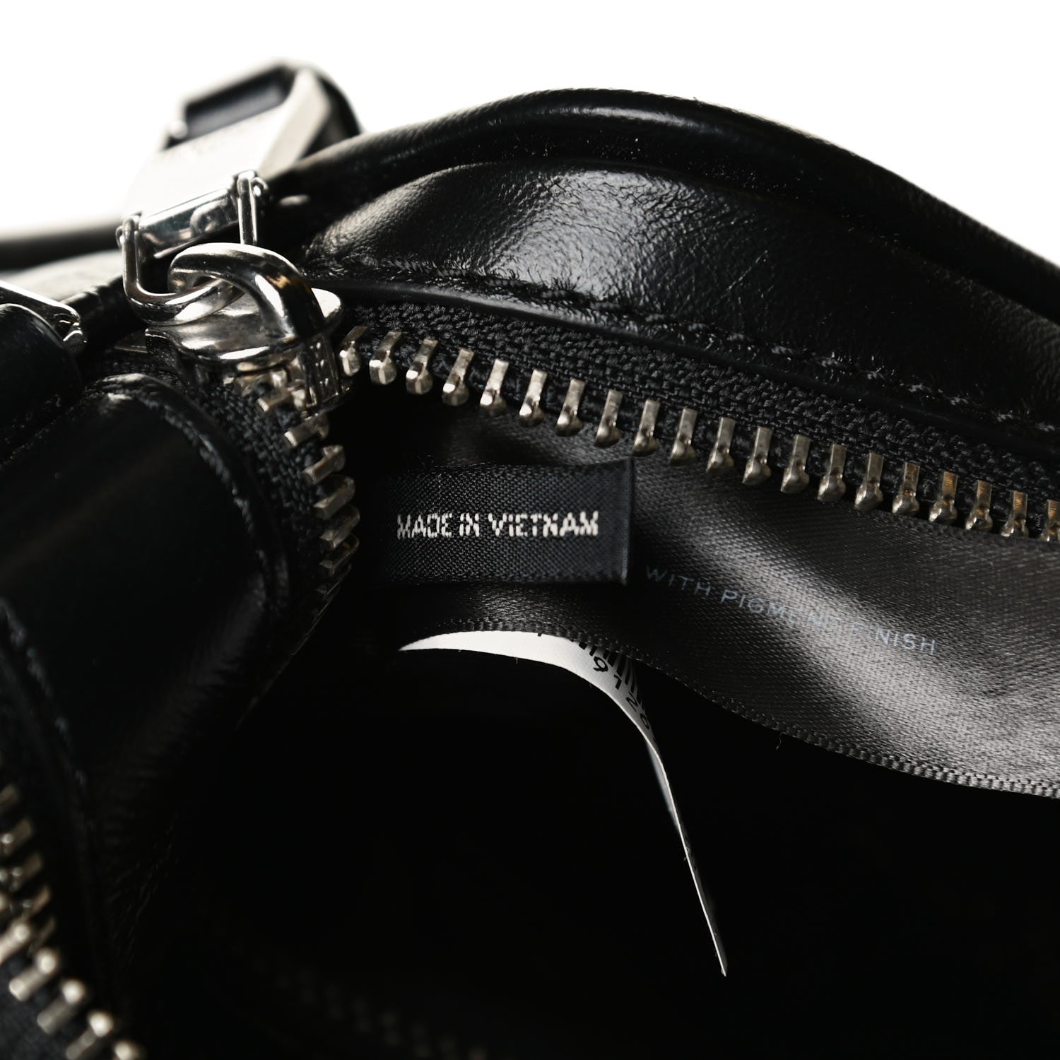Marc Jacobs Natural Grain Calfskin Quilted The Softshot 21 Bag Black 6 of 14