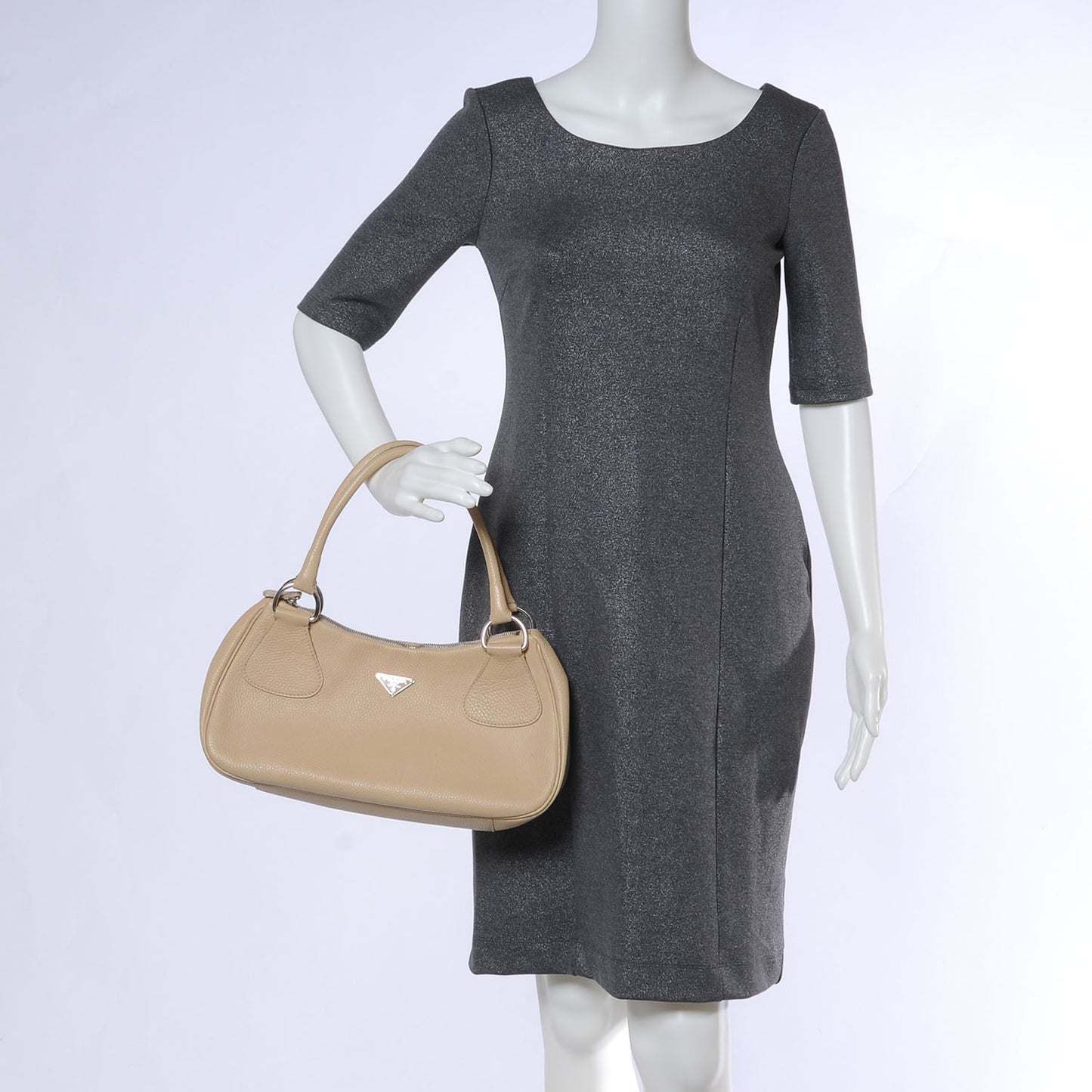 Vitello Daino Box Shoulder Bag Beige