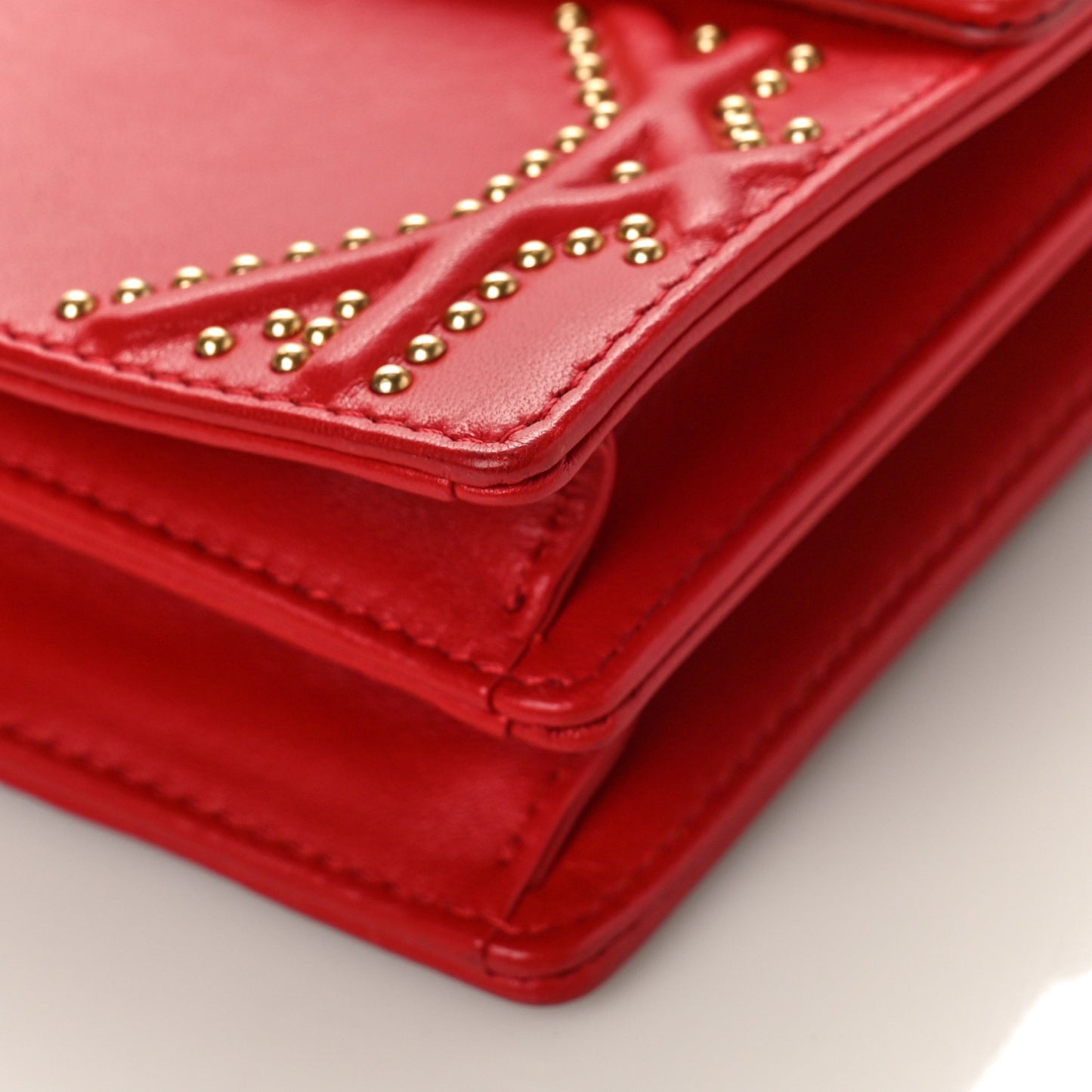 Lambskin Studded Vertical Diorama Spicy Red
