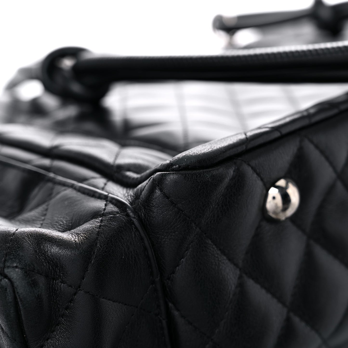 Calfskin Quilted Large Cambon Multipocket Reporter Black White