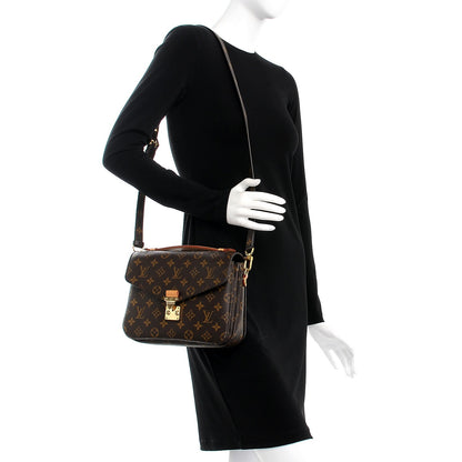 Louis Vuitton Monogram Pochette Metis 2 of 7