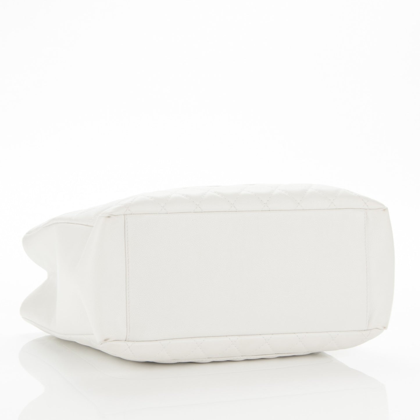 Caviar Quilted Grand Shopping Tote GST White