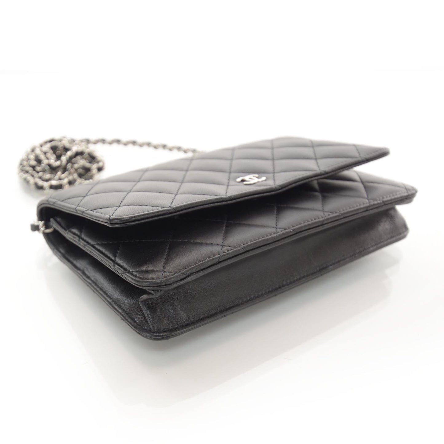 Lambskin Quilted Wallet On Chain Black