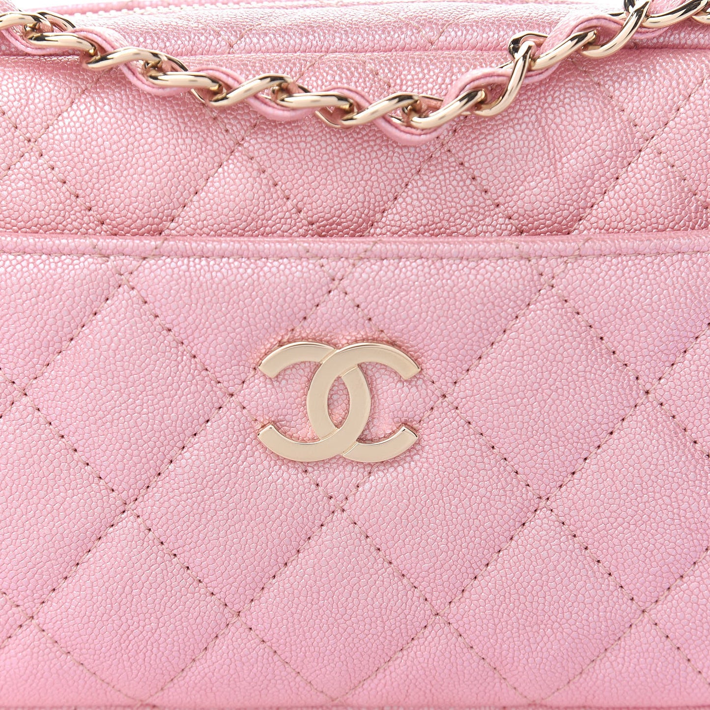 Iridescent Caviar Quilted Small Timeless Camera Case Pink