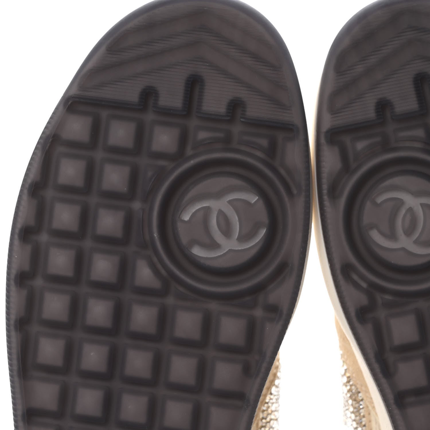 Chanel Calfskin Suede Crystal Womens CC Sneakers 38.5 White 7 of 10
