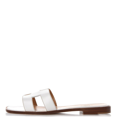 Hermes Box Calfskin Oran Sandals 40.5 White 1 of 8