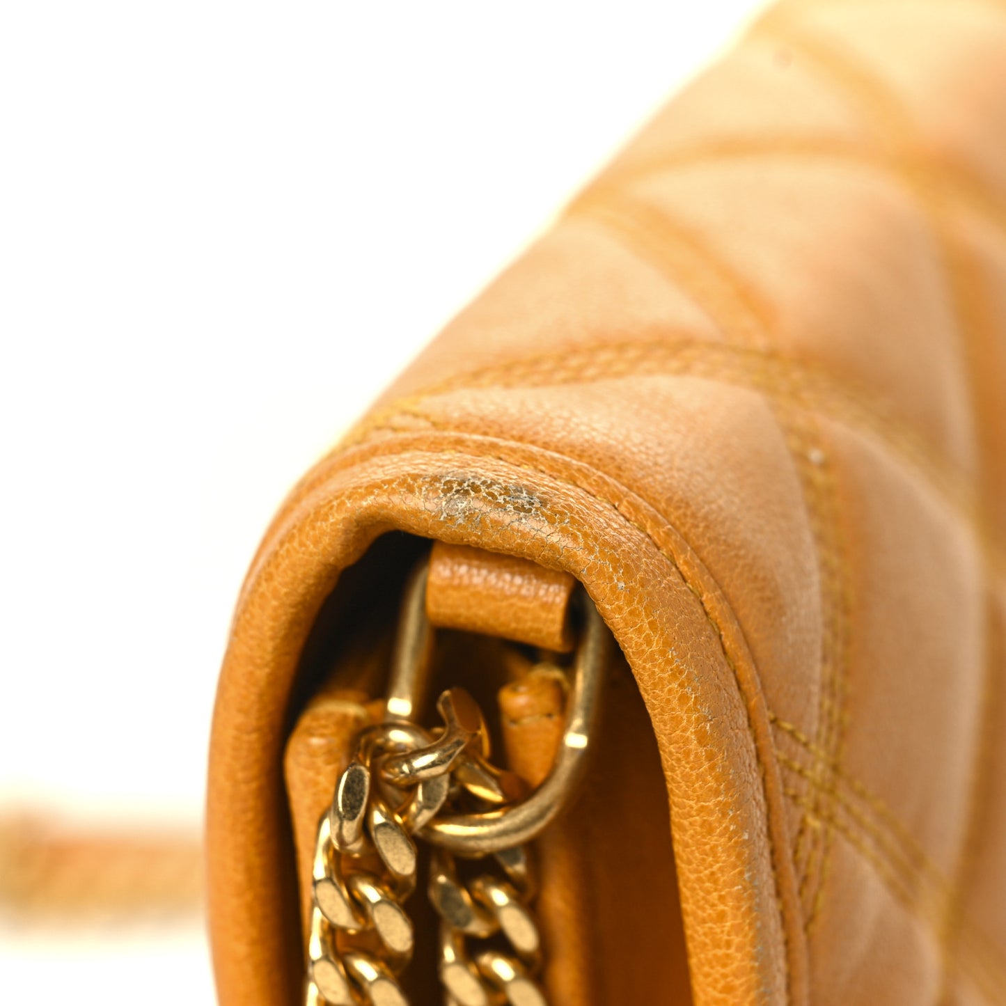 Lambskin Diamond Quilted Becky Chain Wallet Saffran