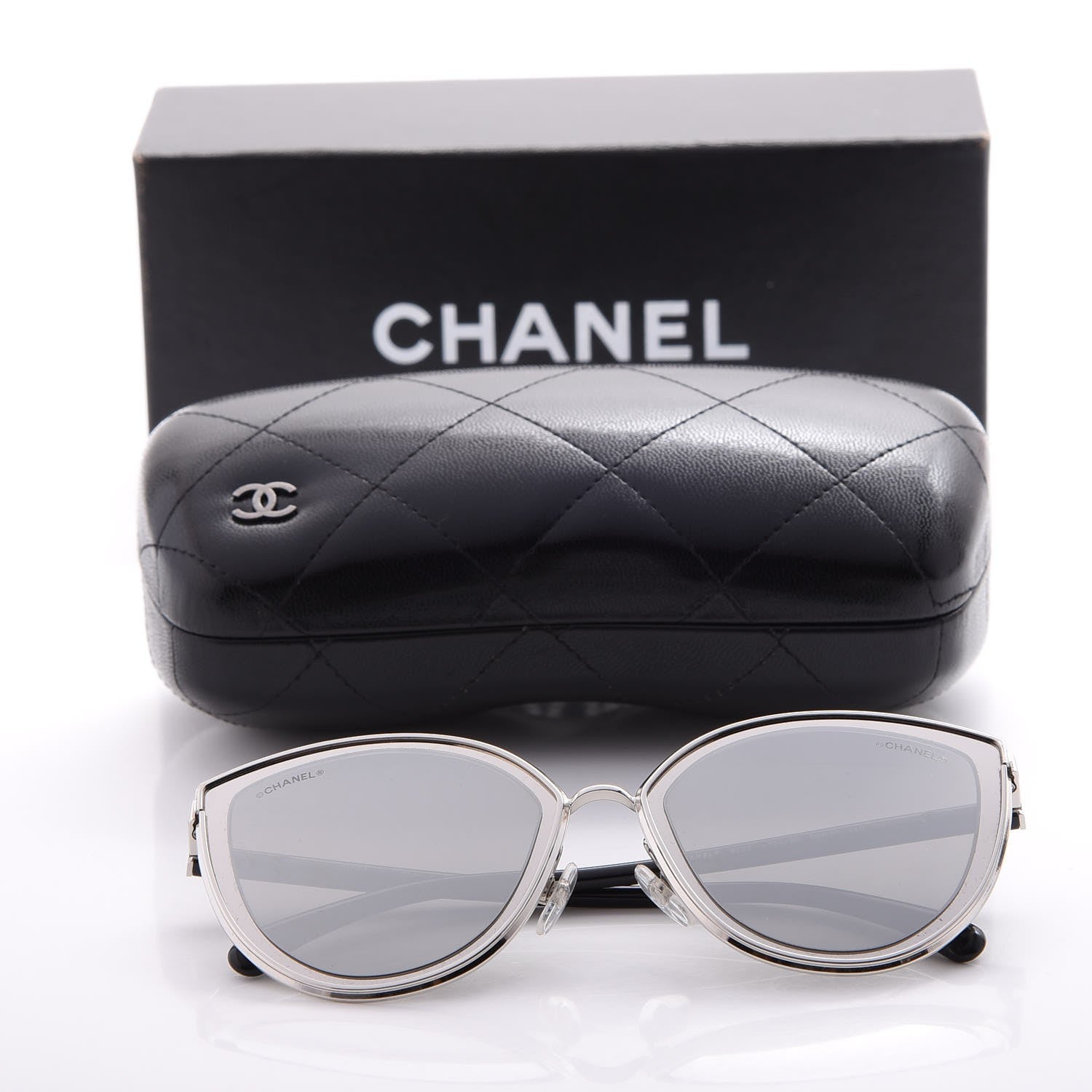 Chanel Cat Eye Sunglasses 4222 Black 8 of 8