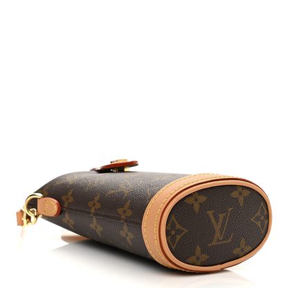 Louis Vuitton Monogram Fold Me Pouch 4 of 9