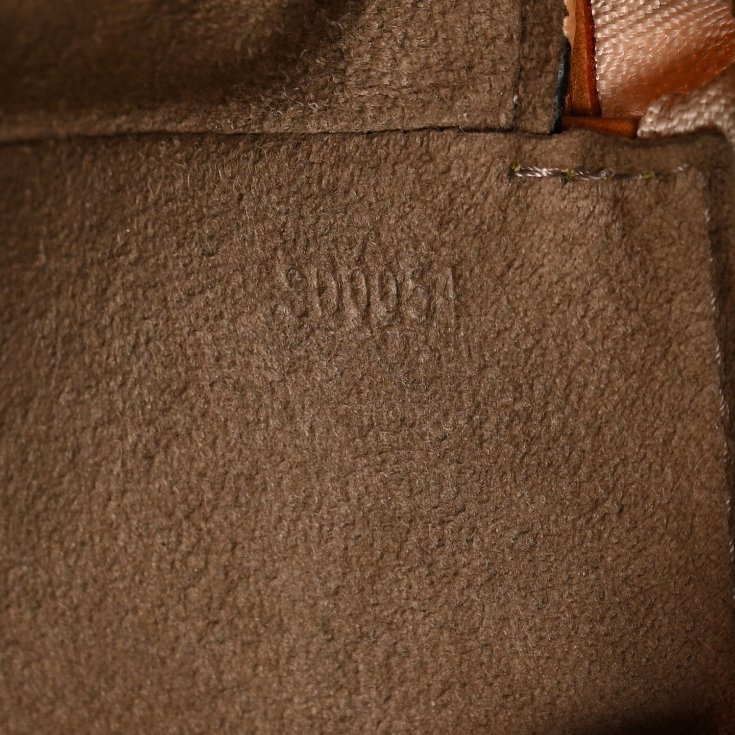 Louis Vuitton Monogram Multicolor Pochette Accessories Black 7 of 9