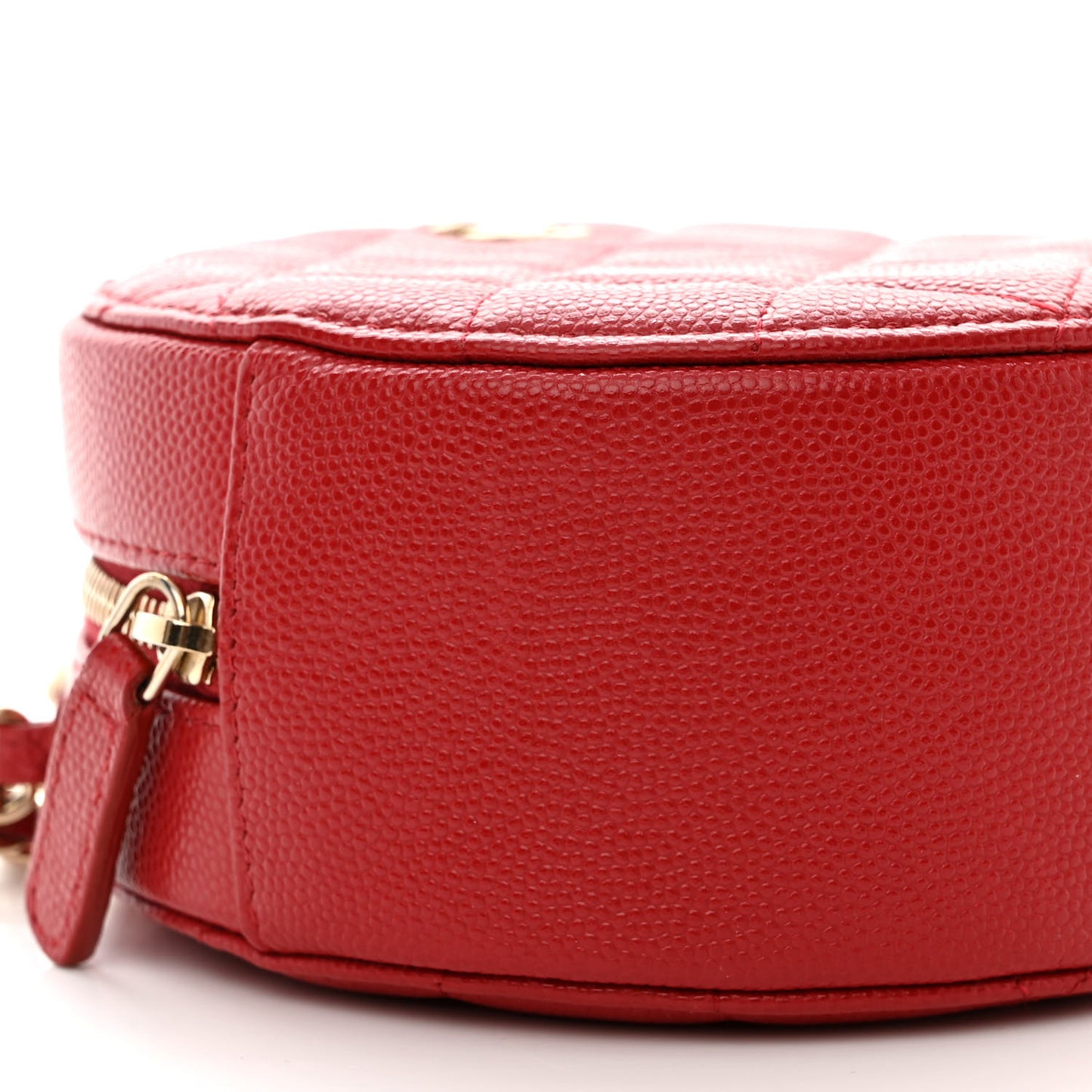 Caviar Quilted Round Clutch With Chain Red