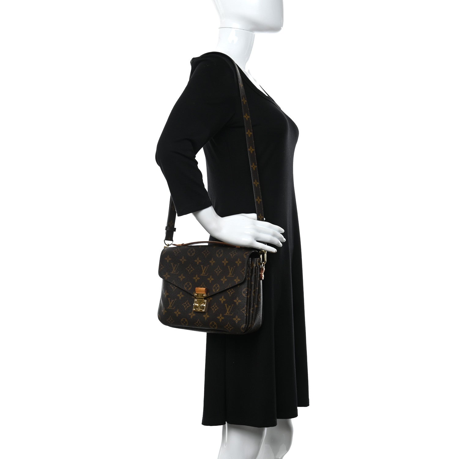 Louis Vuitton Monogram Pochette Metis 3 of 14