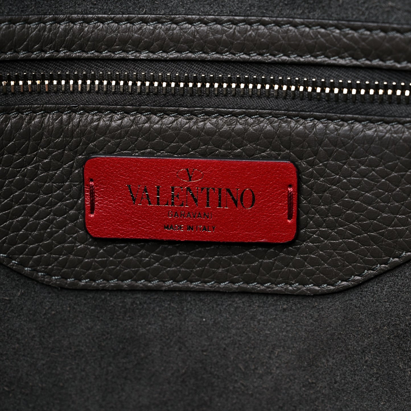 Grained Calfskin Rockstud Shoulder Tote Graphite