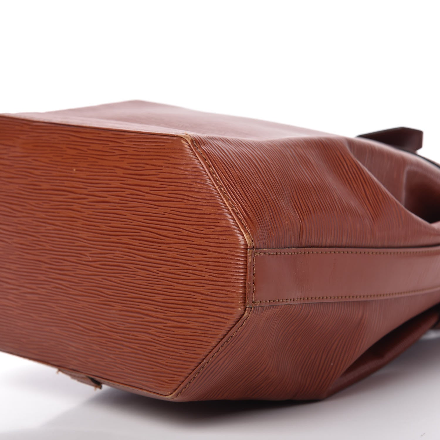 Louis Vuitton Epi Sac D'Epaule GM Kenyan Fawn 7 of 9