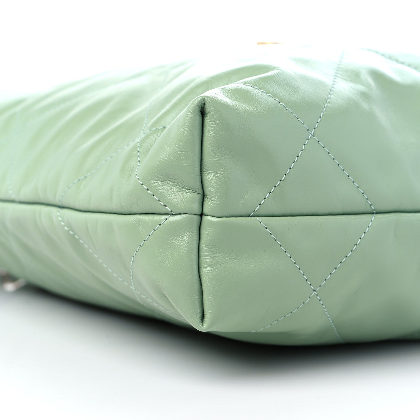 Shiny Calfskin Quilted Small Chanel 22 Light Green