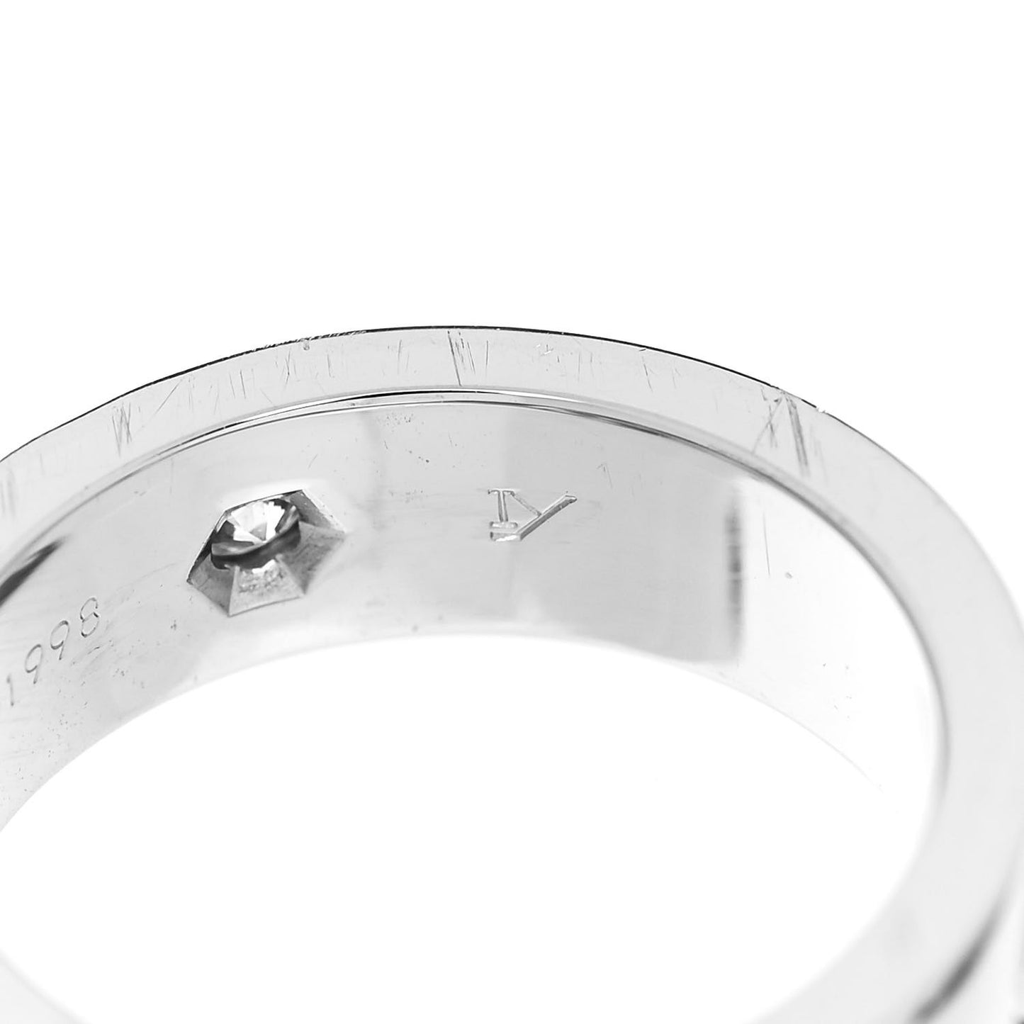 18K White Gold 3 Diamond 5.5mm LOVE Ring 47 4