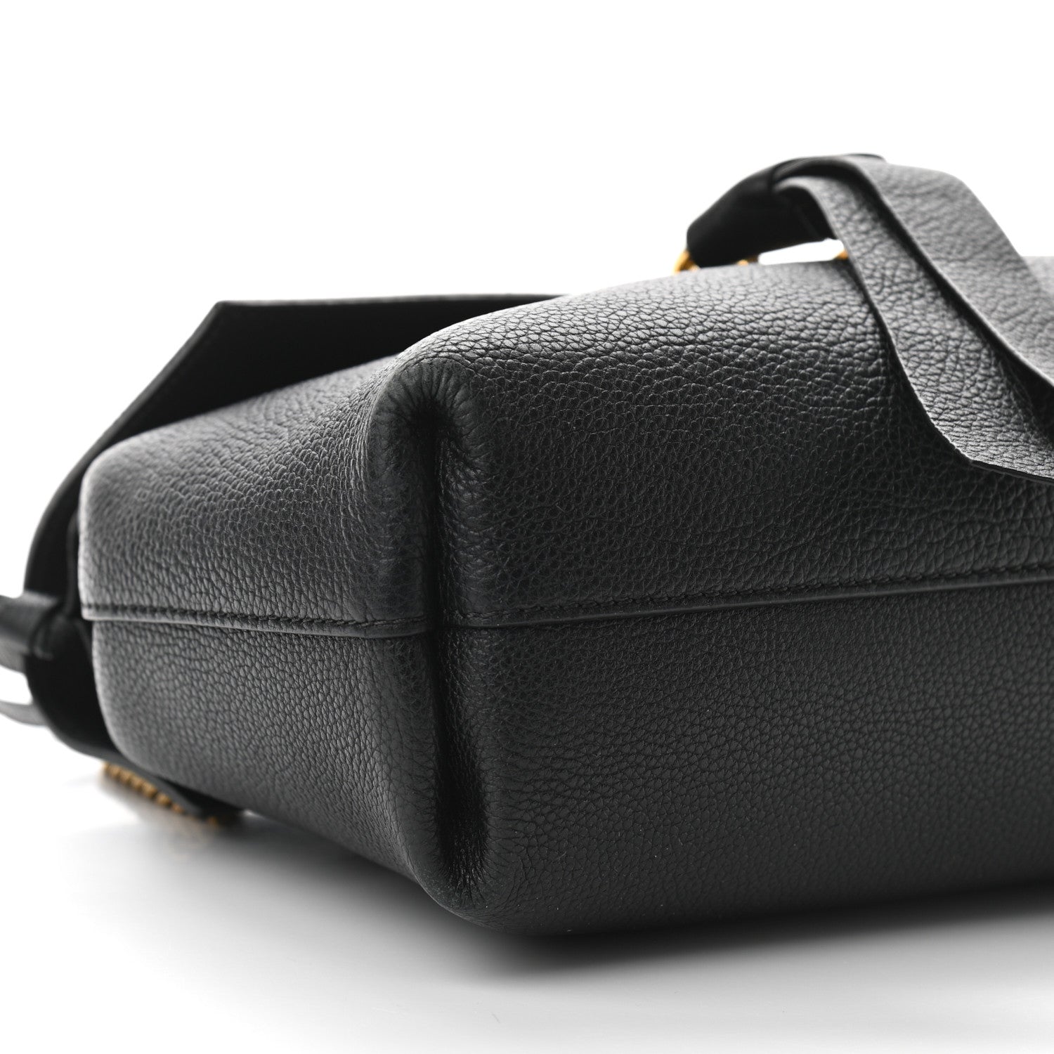 Valentino Garavani Pebbled Calfskin Small VRing Chain Shoulder Bag Black 8 of 10