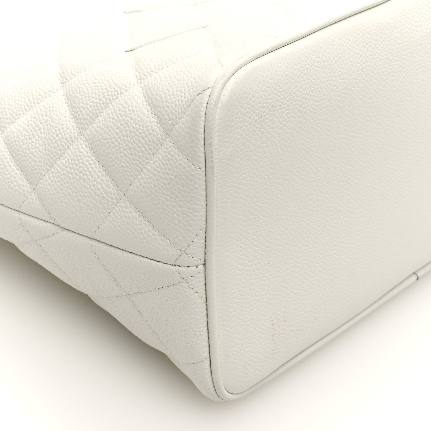 Caviar Quilted Medallion Tote White
