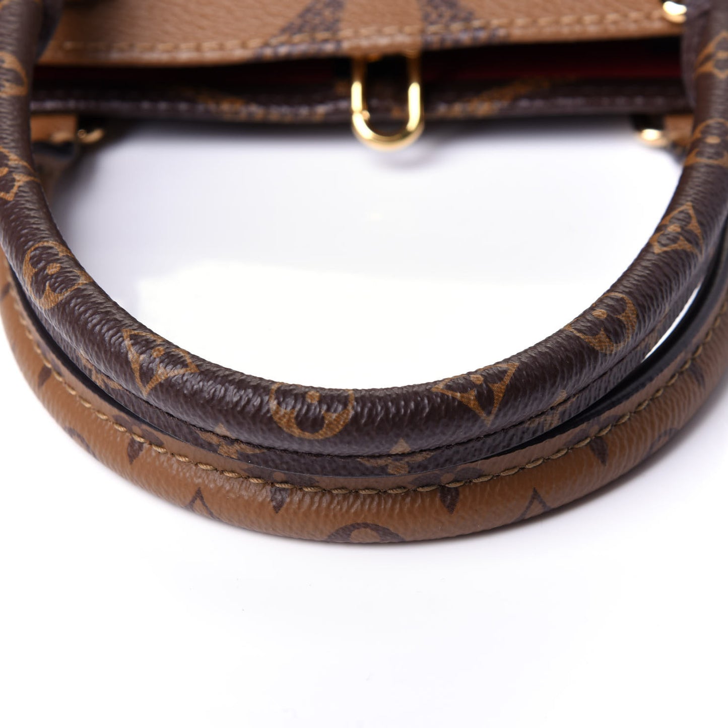 Reverse Monogram Giant Onthego MM