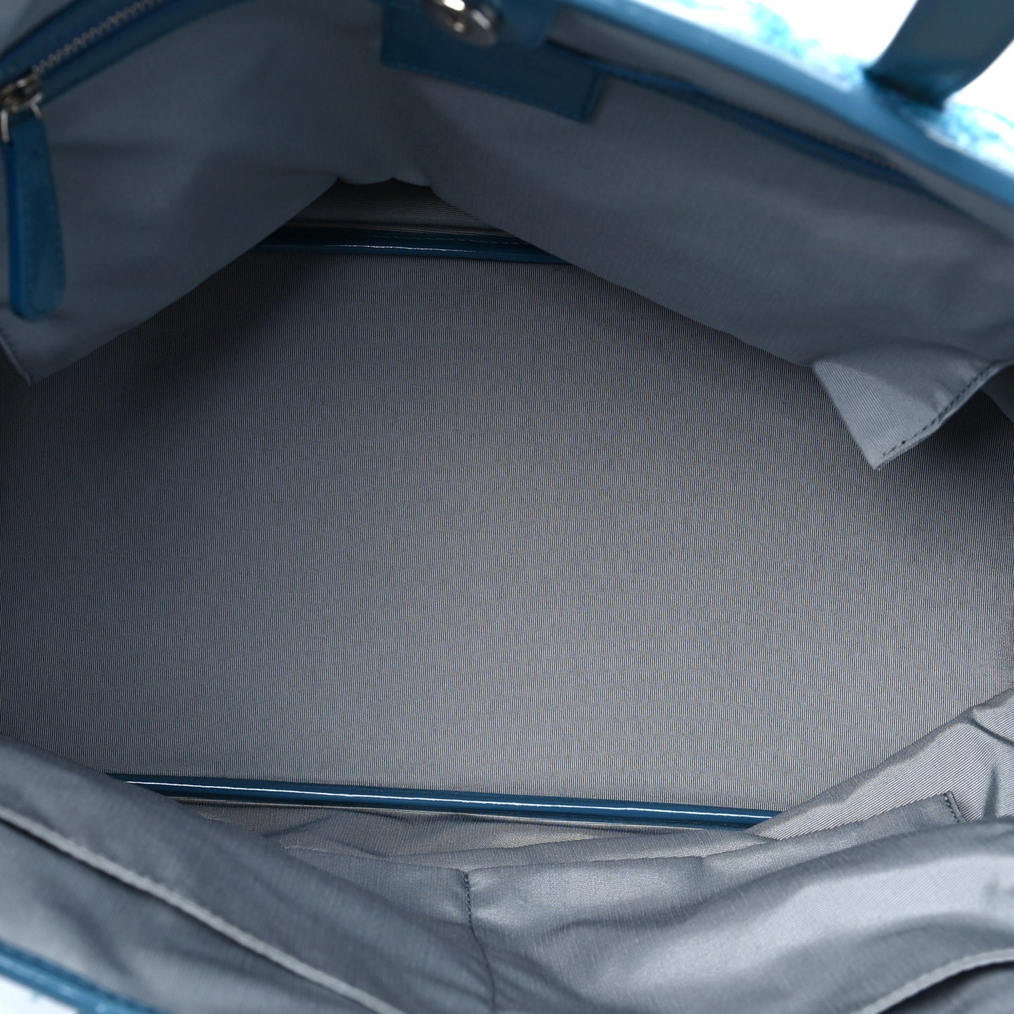 Canvas Patent Cannage Medium Panarea Tote White Blue