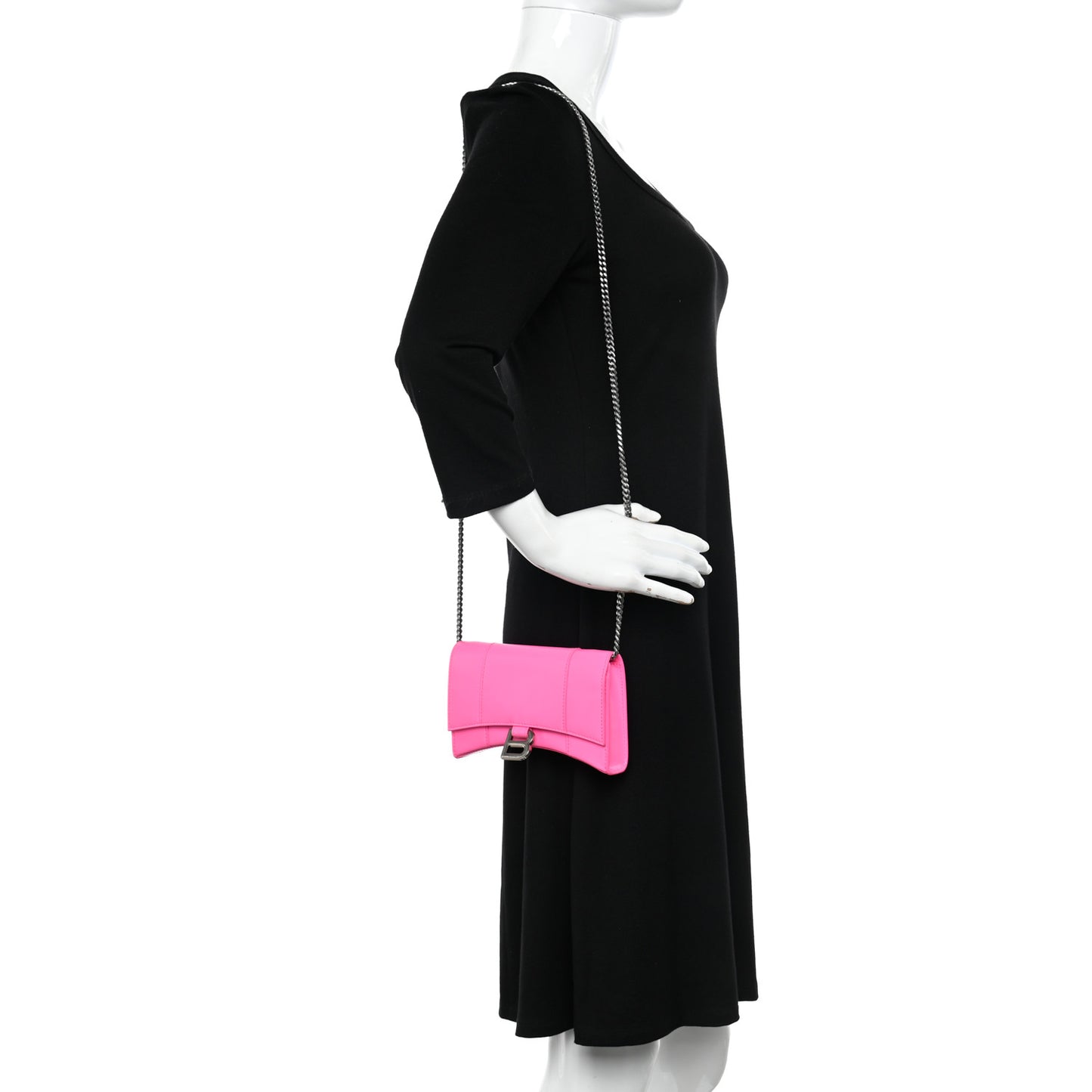 Shiny Box Calfskin XS Hourglass Wallet On Chain Fluo Pink