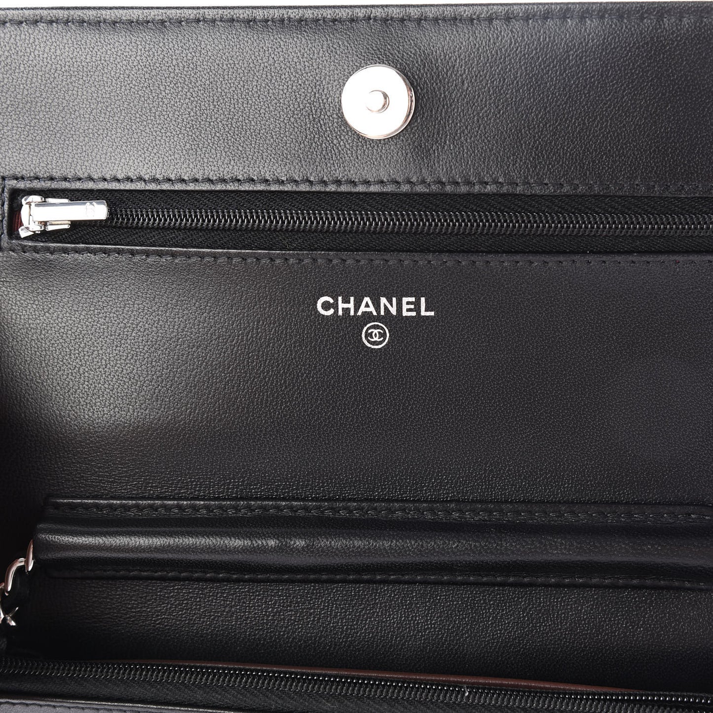 Lambskin Quilted Wallet On Chain WOC Black