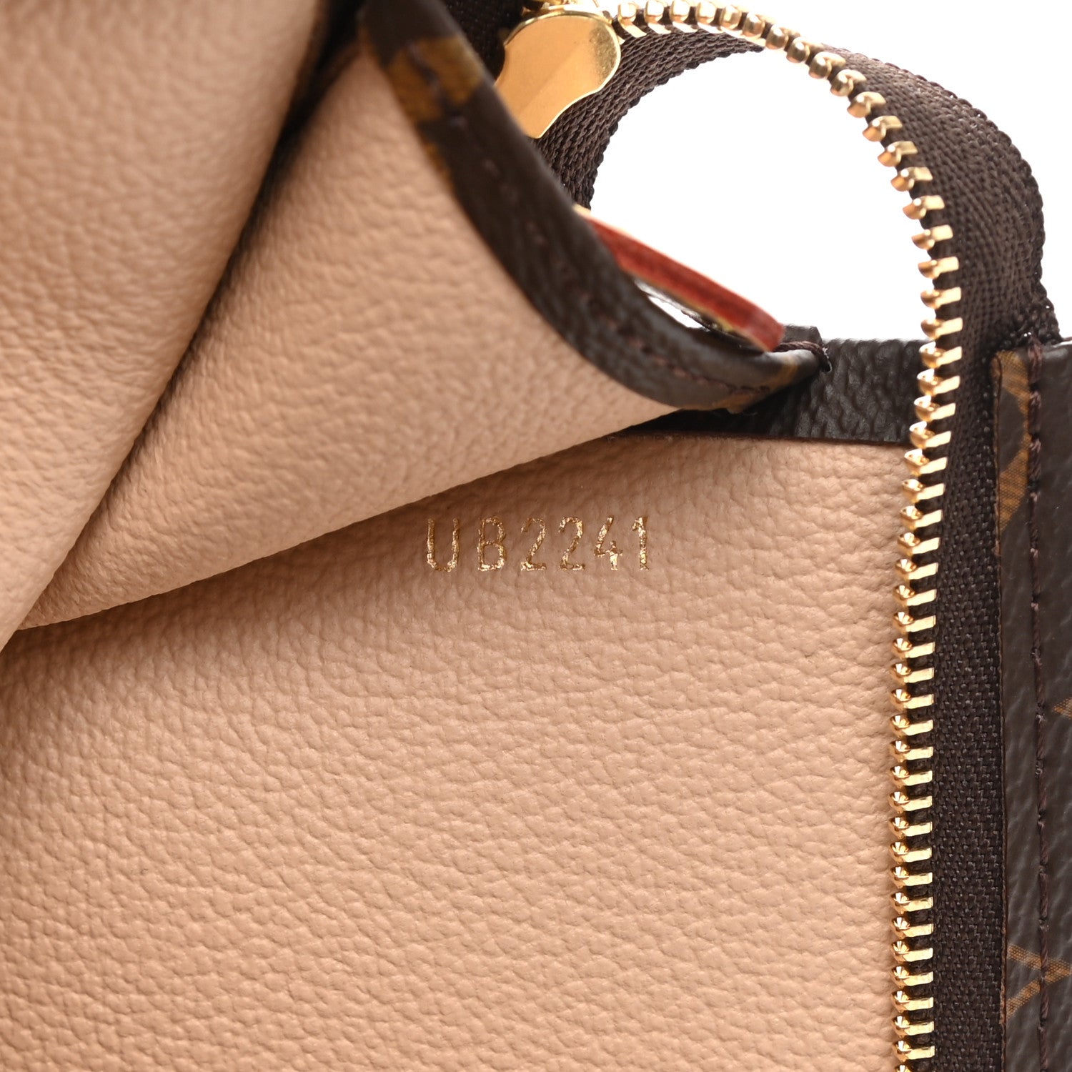 Louis Vuitton Monogram Toiletry Pouch 26 7 of 9