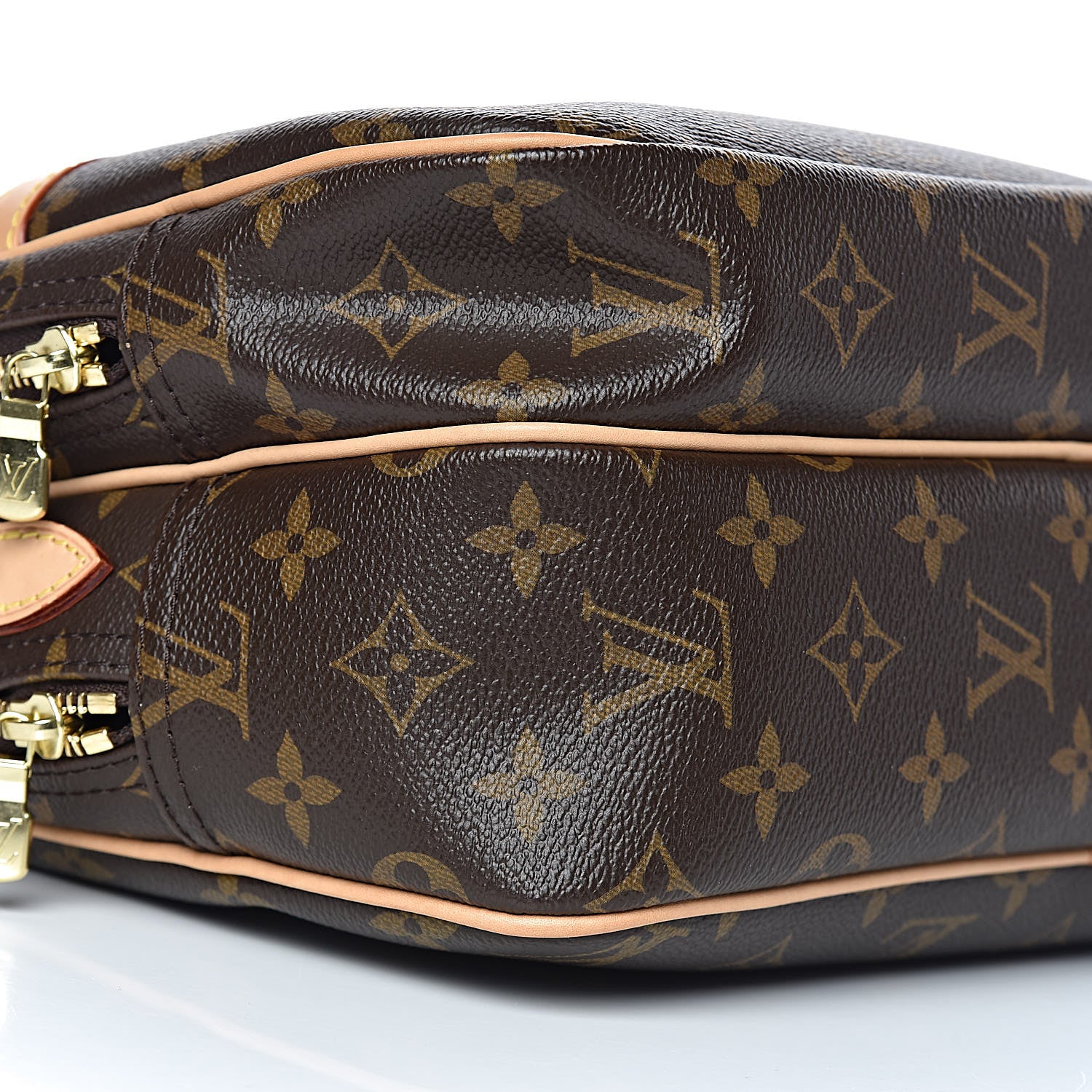Louis Vuitton Monogram Reporter PM 7 of 9