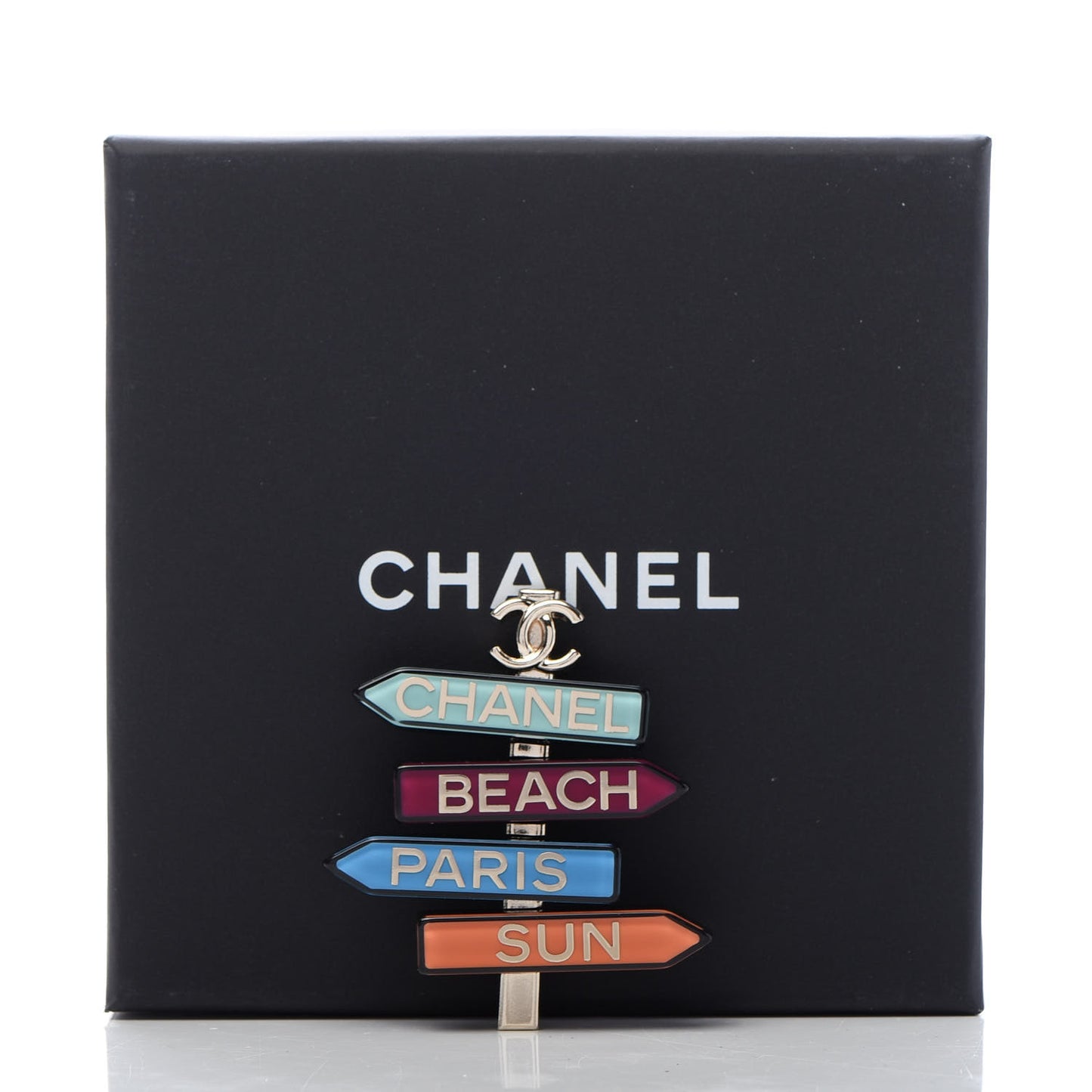 Resin Chanel By The Sea Sign Brooch Multicolor
