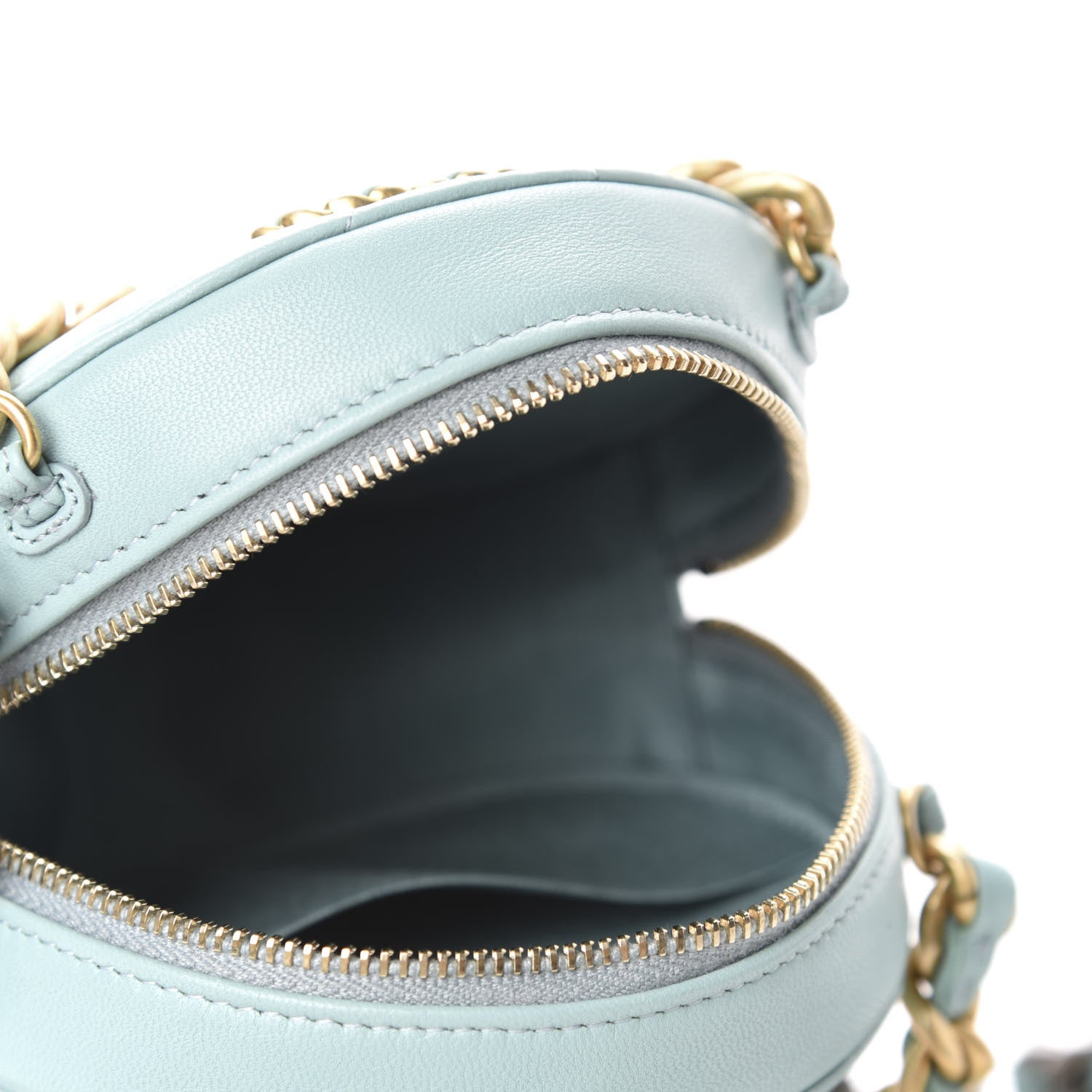 Chanel Goatskin Quilted 19 Round Clutch With Chain Light Blue 5 of 10