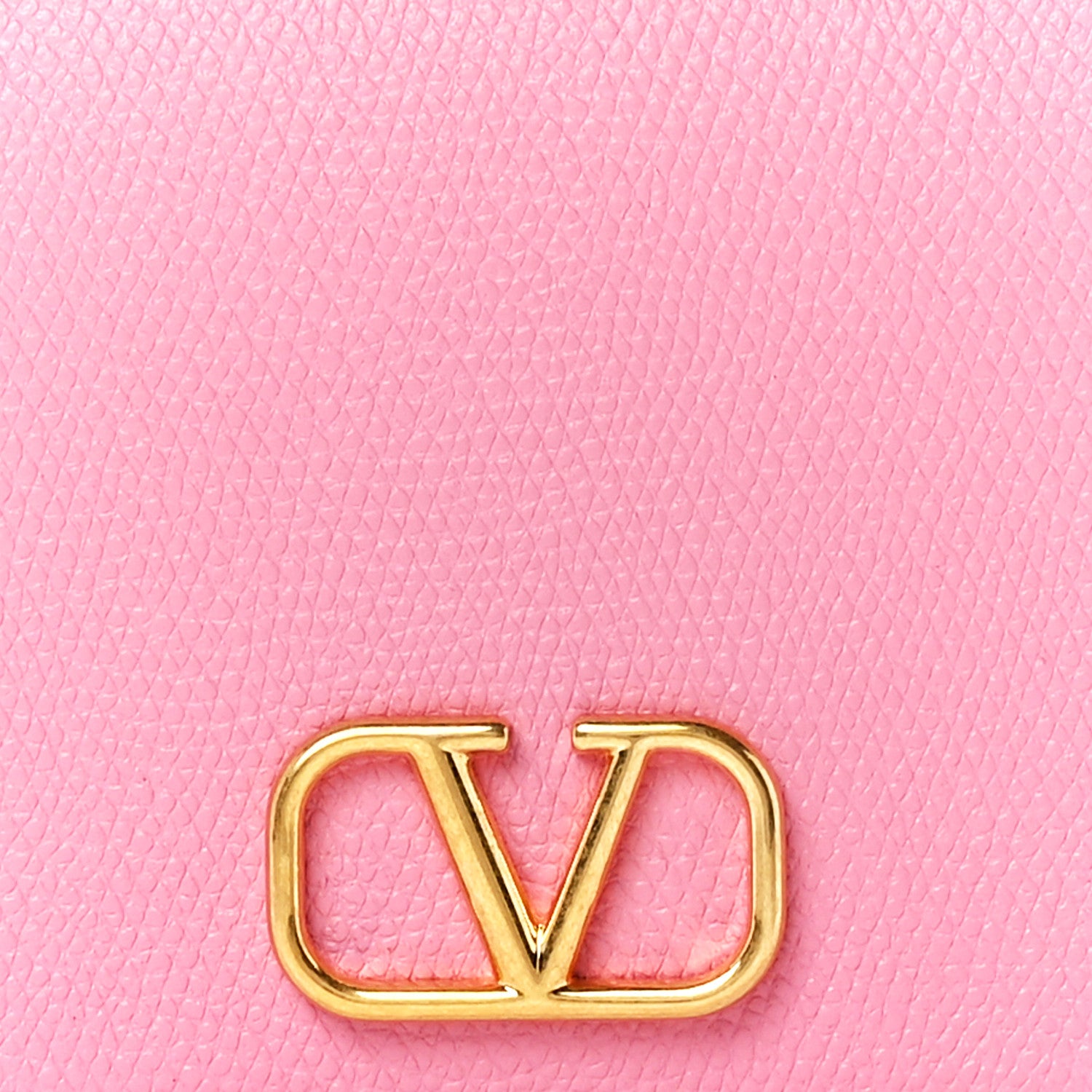 Valentino Garavani Grainy Calfskin Vlogo Pouch With Chain Candy Rose 7 of 10
