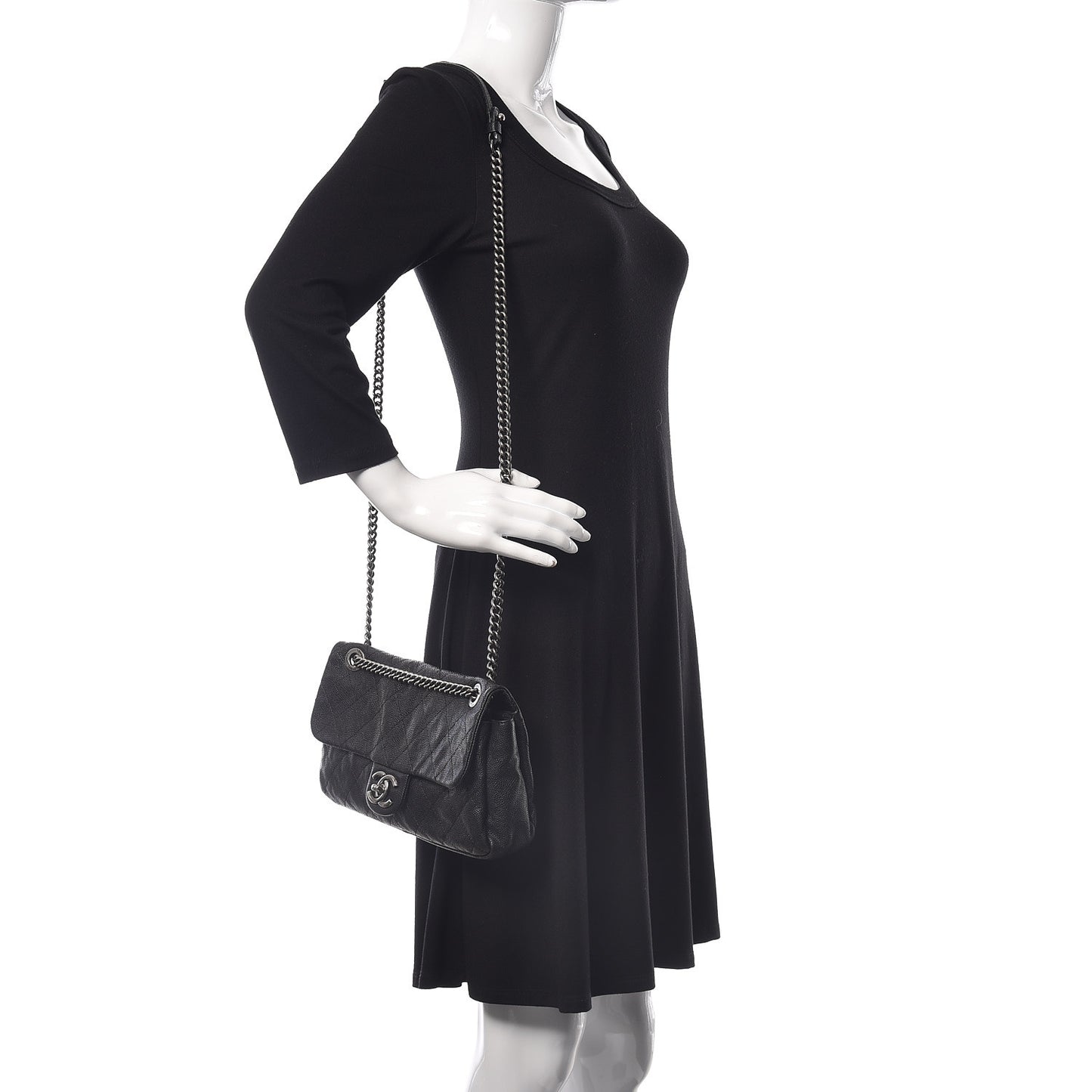 Caviar Quilted Medium Simply CC Flap Black