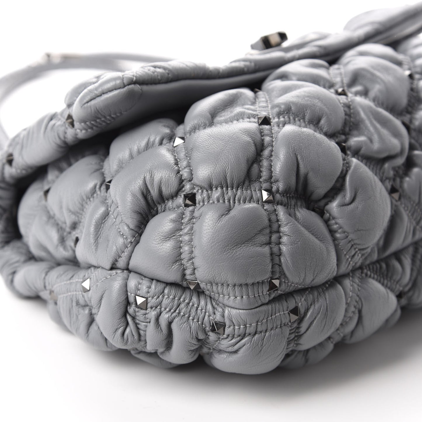 Nappa Medium Spikeme Shoulder Bag Nuage